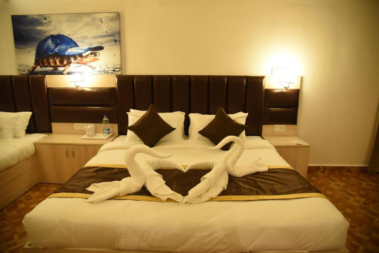 Clarissa Resort Goa Saligao ภายนอก รูปภาพ